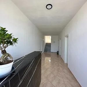 Appartement Memushaj